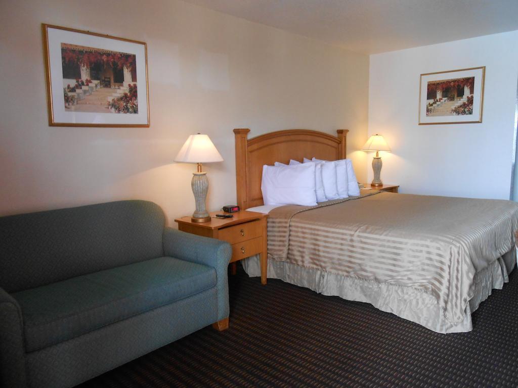 Rodeway Inn Phoenix North I-17 Exterior foto