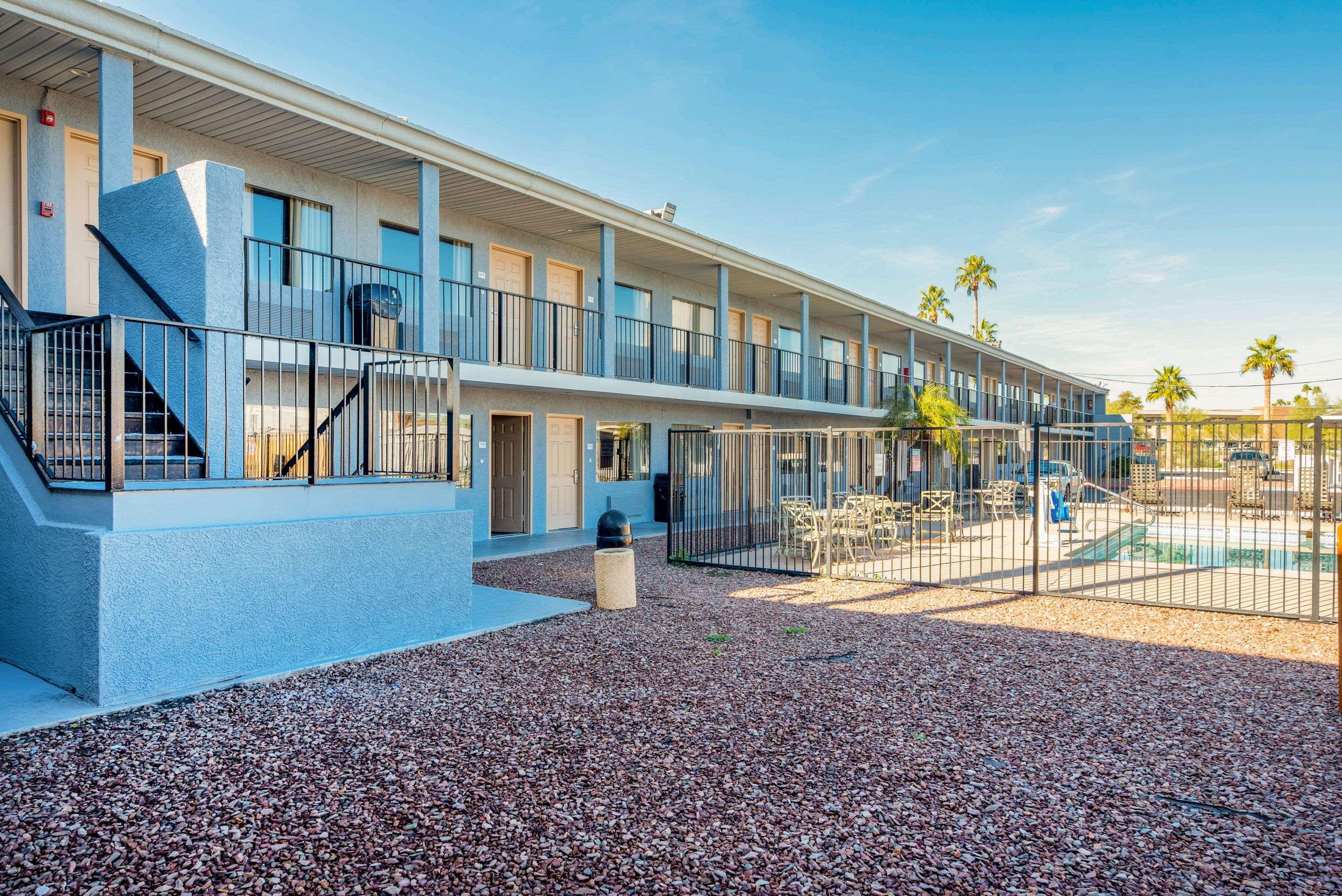 Rodeway Inn Phoenix North I-17 Exterior foto