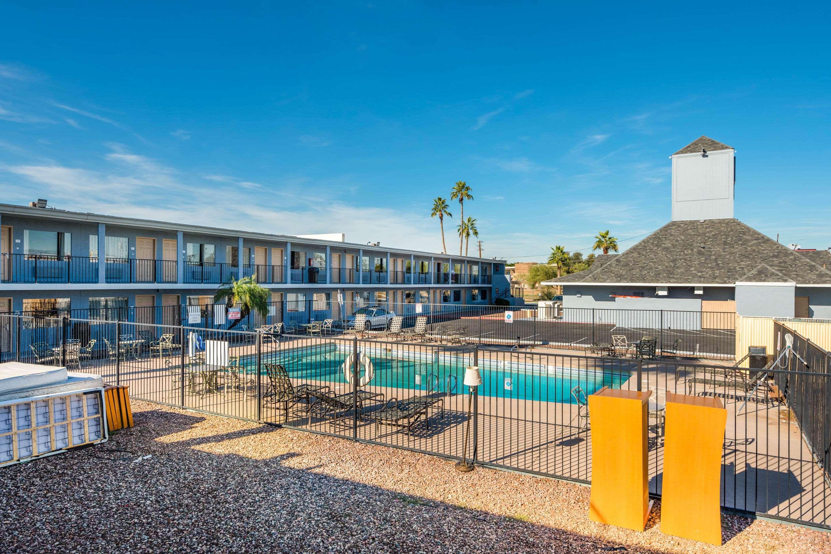 Rodeway Inn Phoenix North I-17 Exterior foto